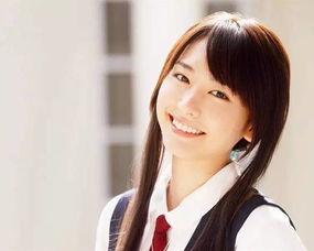 娱乐吃瓜酱一见钟情,一见钟情,揭秘明星甜蜜邂逅背后的故事